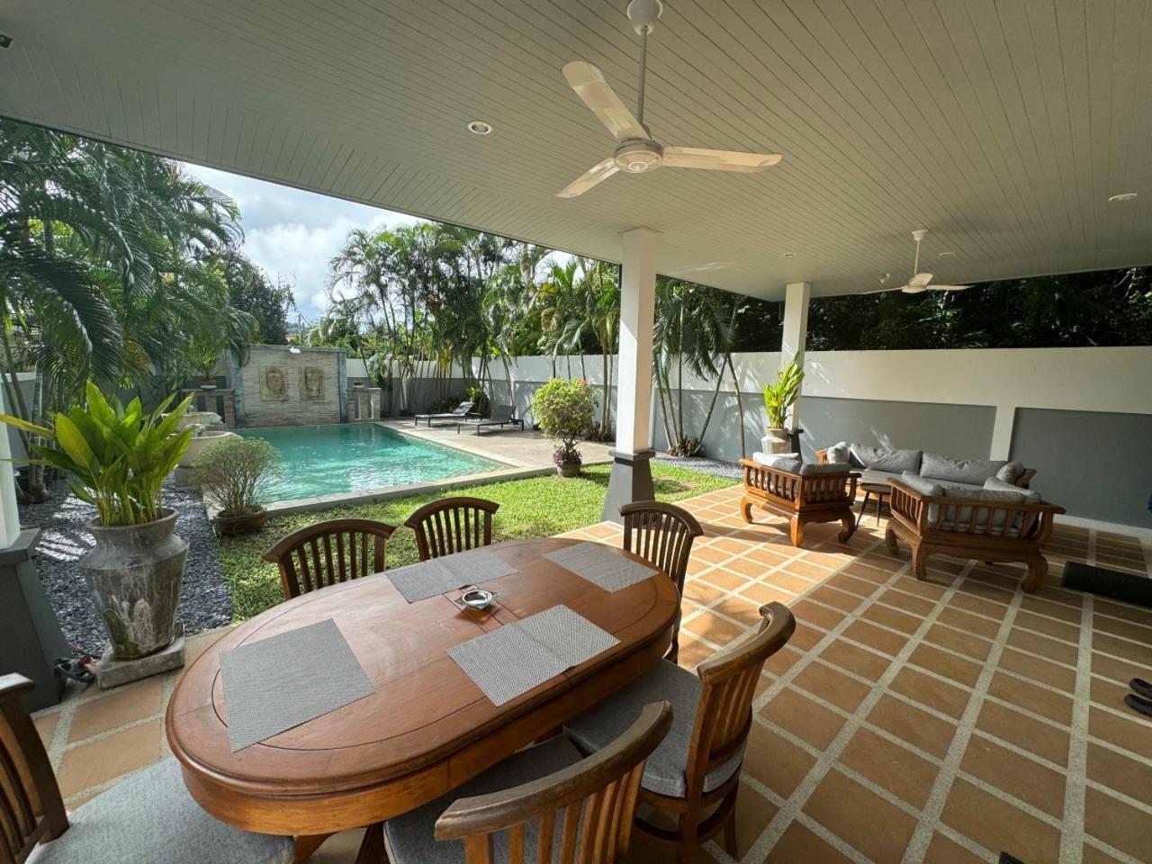 Montrachet Villa By G Estate Rawai Bagian luar foto